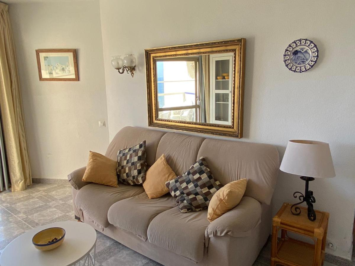 Cozy Apartment With First Line Seaview In Perfect Location, Near The Marina Benalmádena Exterior foto