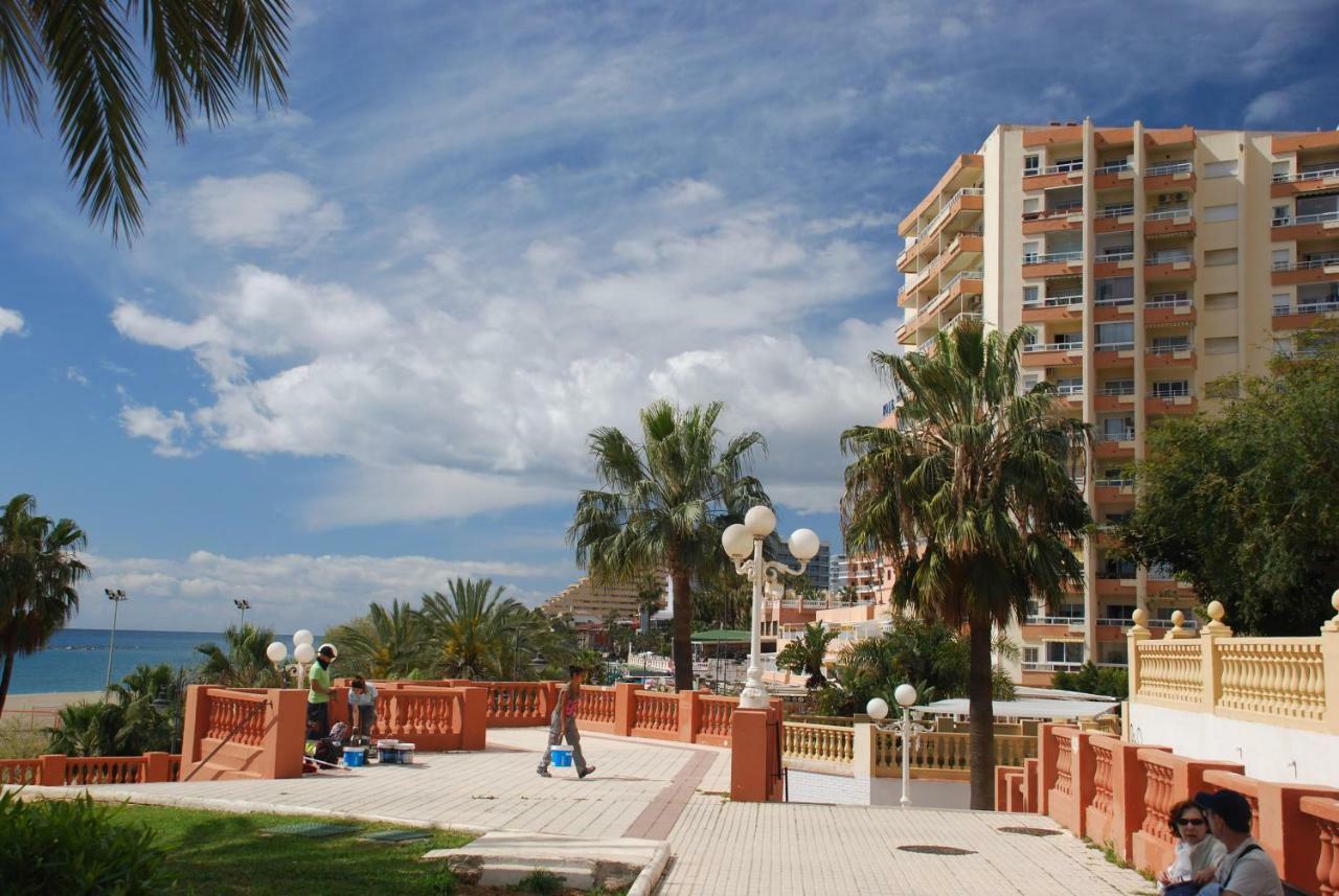 Cozy Apartment With First Line Seaview In Perfect Location, Near The Marina Benalmádena Exterior foto